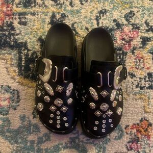 Jeweled clogs